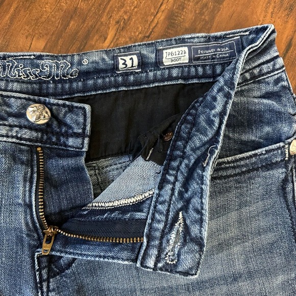 MISS ME Distressed Bootcut Jeans w Flap Pockets Rhinestone Gems #JP6122B - Picture 4 of 16